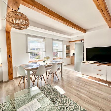 Klimatyczny Apartament Nr 8 Z Widokiem Na Gory Sowie Bielawa  Luaran gambar