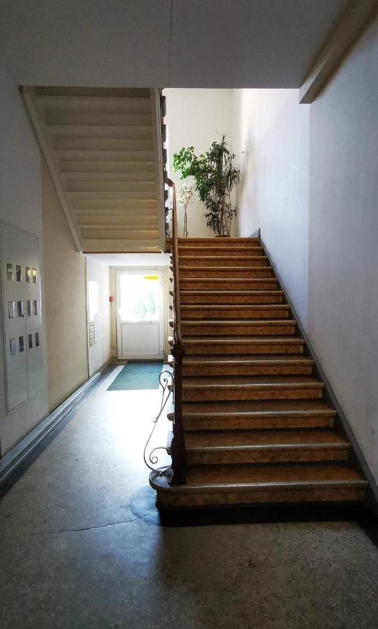Klimatyczny Apartament Nr 8 Z Widokiem Na Gory Sowie Bielawa  Luaran gambar