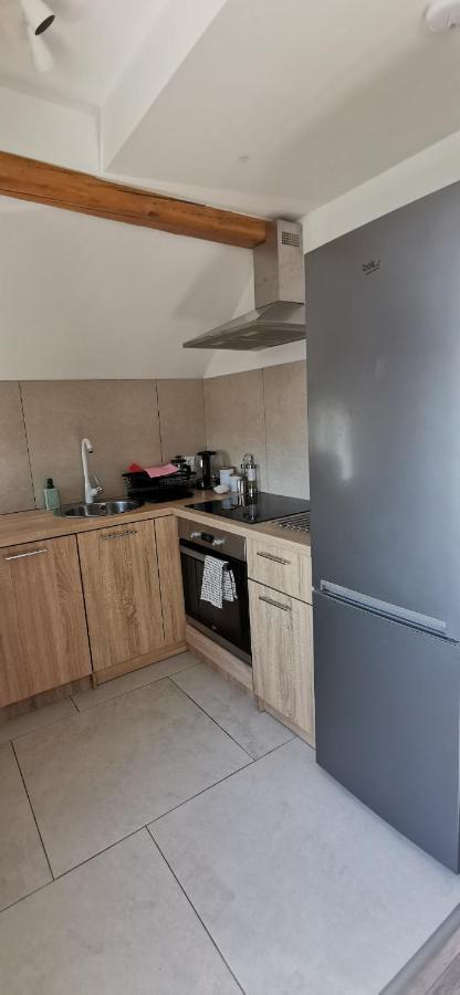Klimatyczny Apartament Nr 8 Z Widokiem Na Gory Sowie Bielawa  Luaran gambar