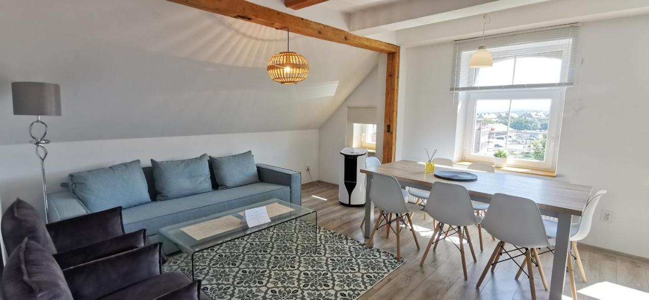 Klimatyczny Apartament Nr 8 Z Widokiem Na Gory Sowie Bielawa  Luaran gambar