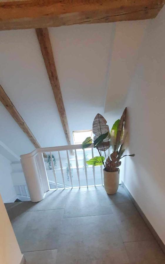 Klimatyczny Apartament Nr 8 Z Widokiem Na Gory Sowie Bielawa  Luaran gambar