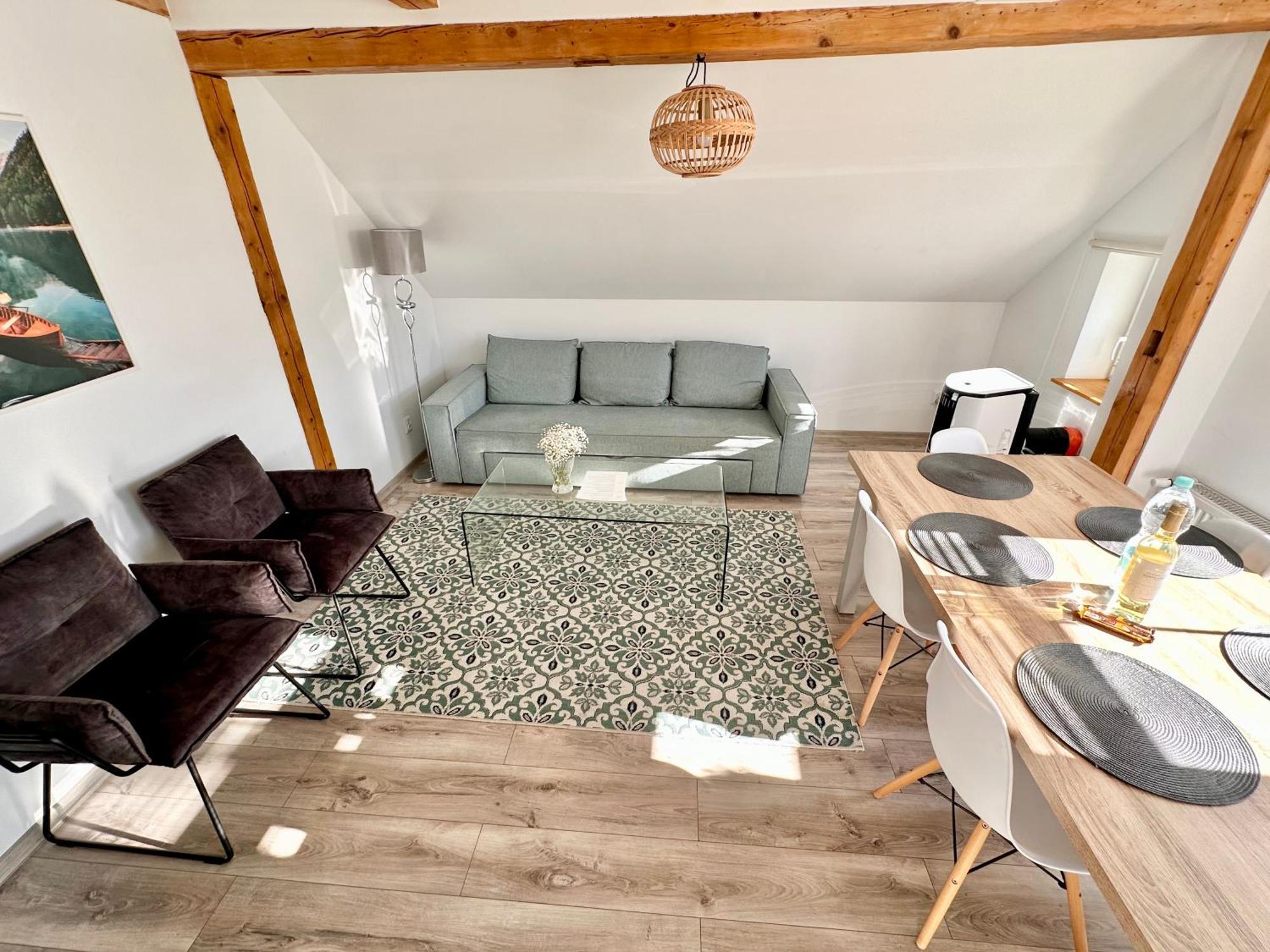Klimatyczny Apartament Nr 8 Z Widokiem Na Gory Sowie Bielawa  Luaran gambar
