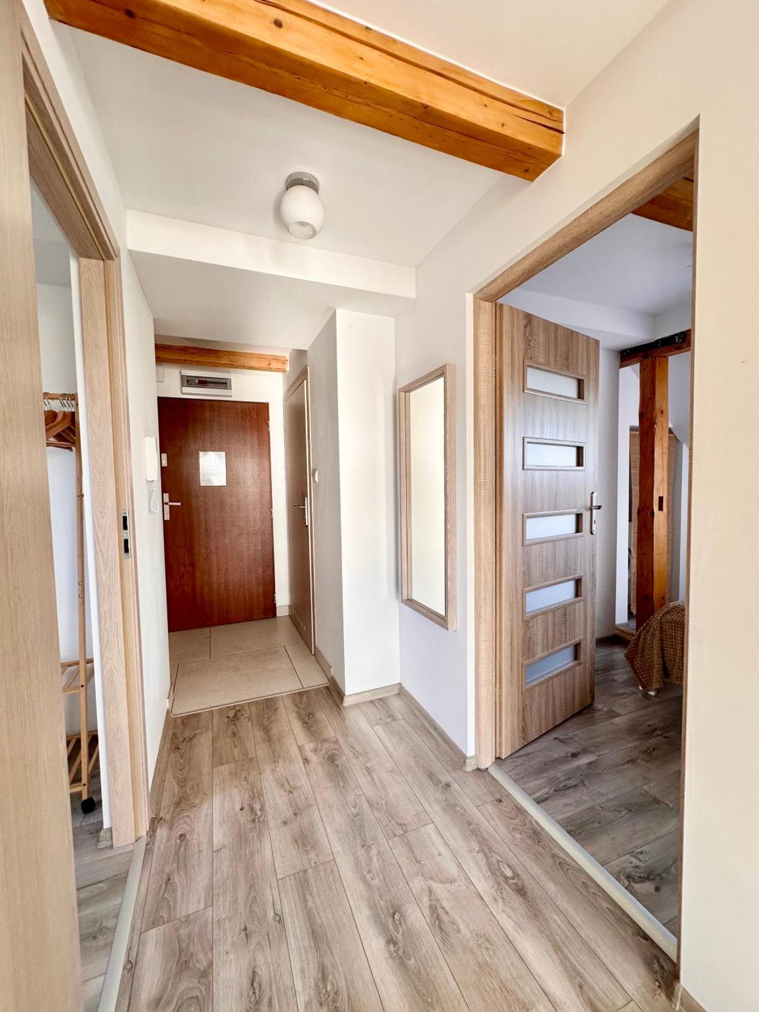 Klimatyczny Apartament Nr 8 Z Widokiem Na Gory Sowie Bielawa  Luaran gambar