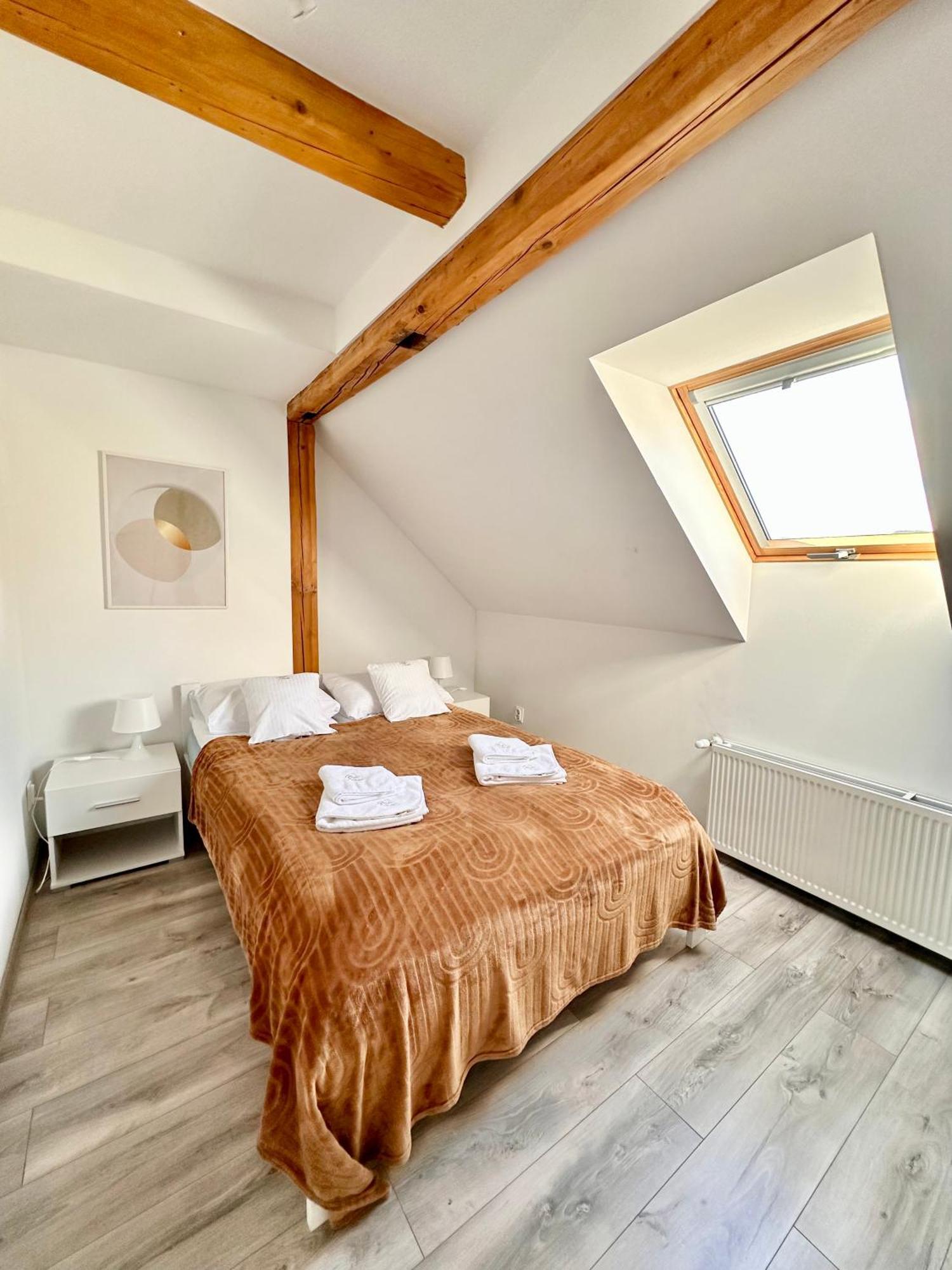 Klimatyczny Apartament Nr 8 Z Widokiem Na Gory Sowie Bielawa  Luaran gambar